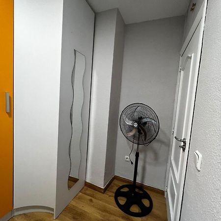 Hotel Bed Vallecas Madryt Zewnętrze zdjęcie
