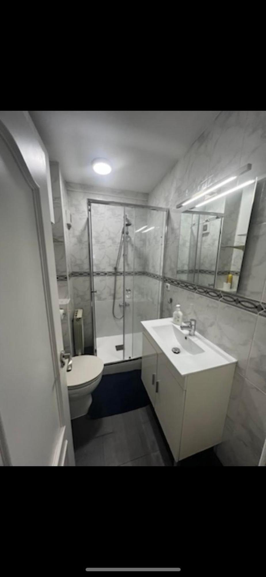 Hotel Bed Vallecas Madryt Zewnętrze zdjęcie