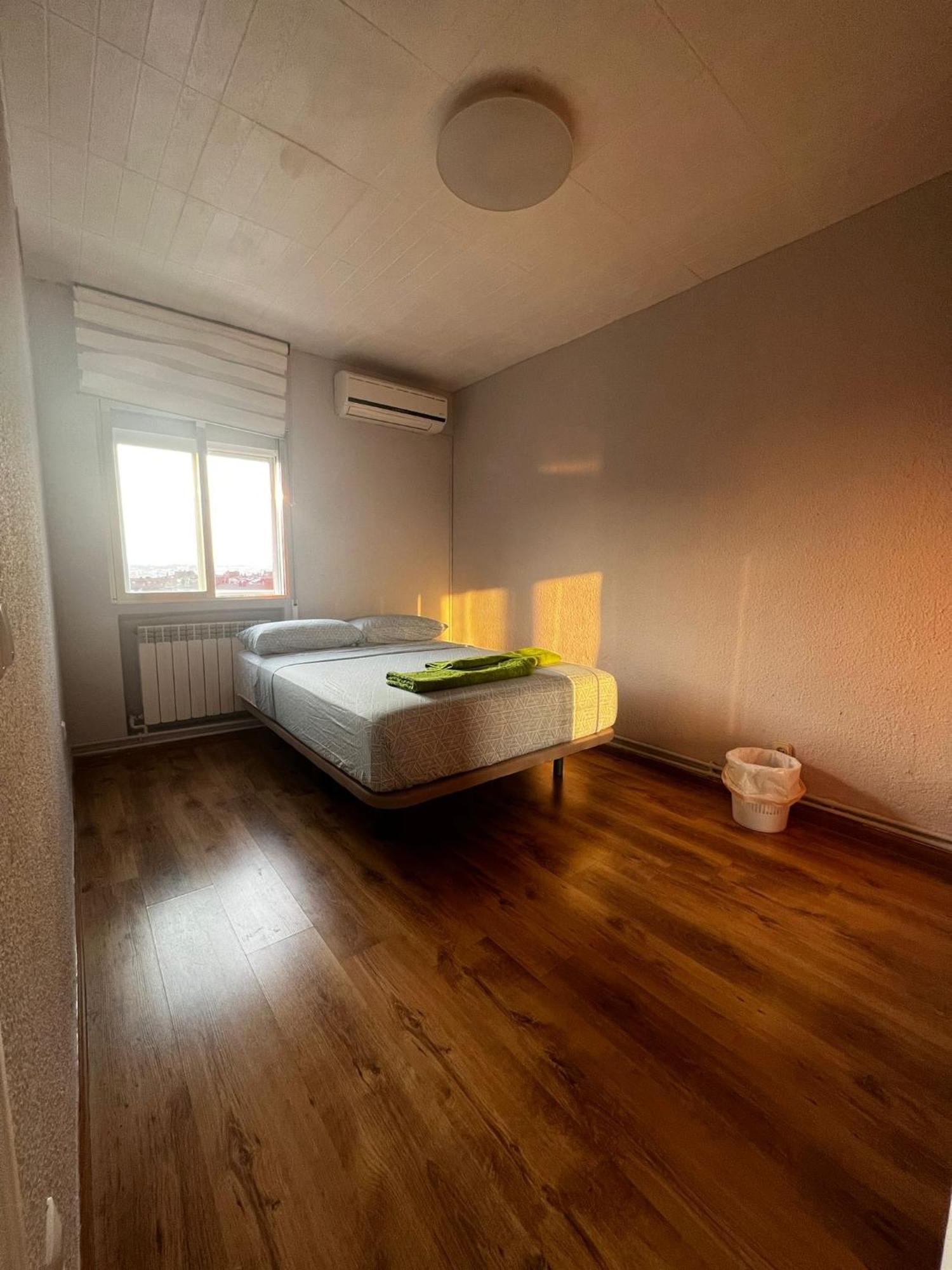 Hotel Bed Vallecas Madryt Zewnętrze zdjęcie